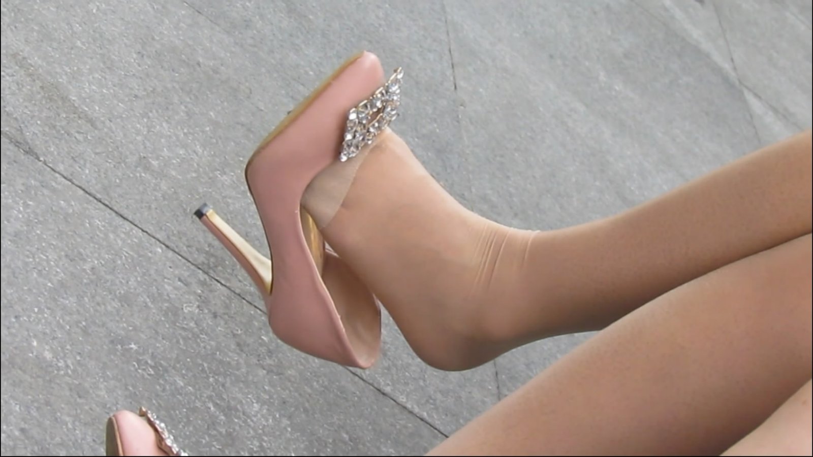 streetsnapdangl[00 00 14][20181128 233843 8]